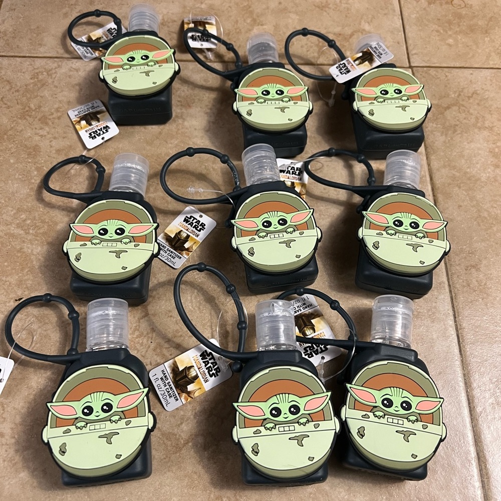 hand sanitizer holder